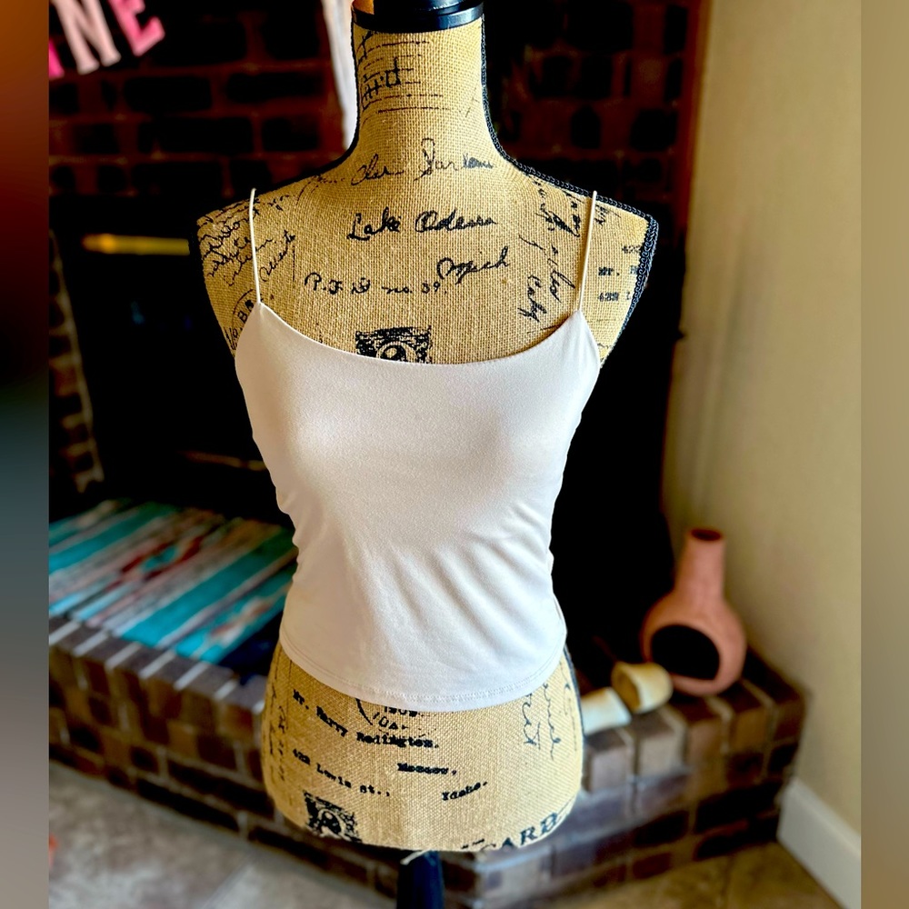 Gaze Tank Top